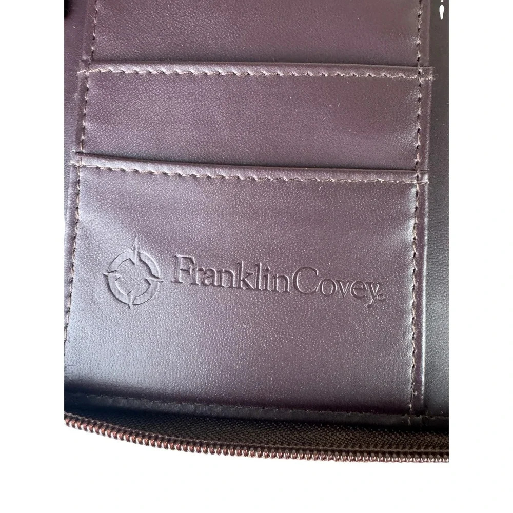 Franklin Covey‎ Brown Leather Zip Around 7 Ring Planner Binder Item 21222